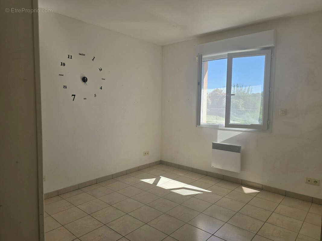 Maison à BONNES