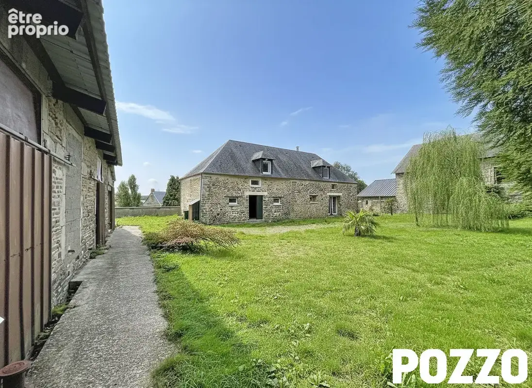 A vendre. st jean d'elle. maison entierement renovee avec dependance. - photo 18