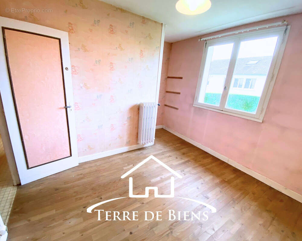 Maison à HARTENNES-ET-TAUX