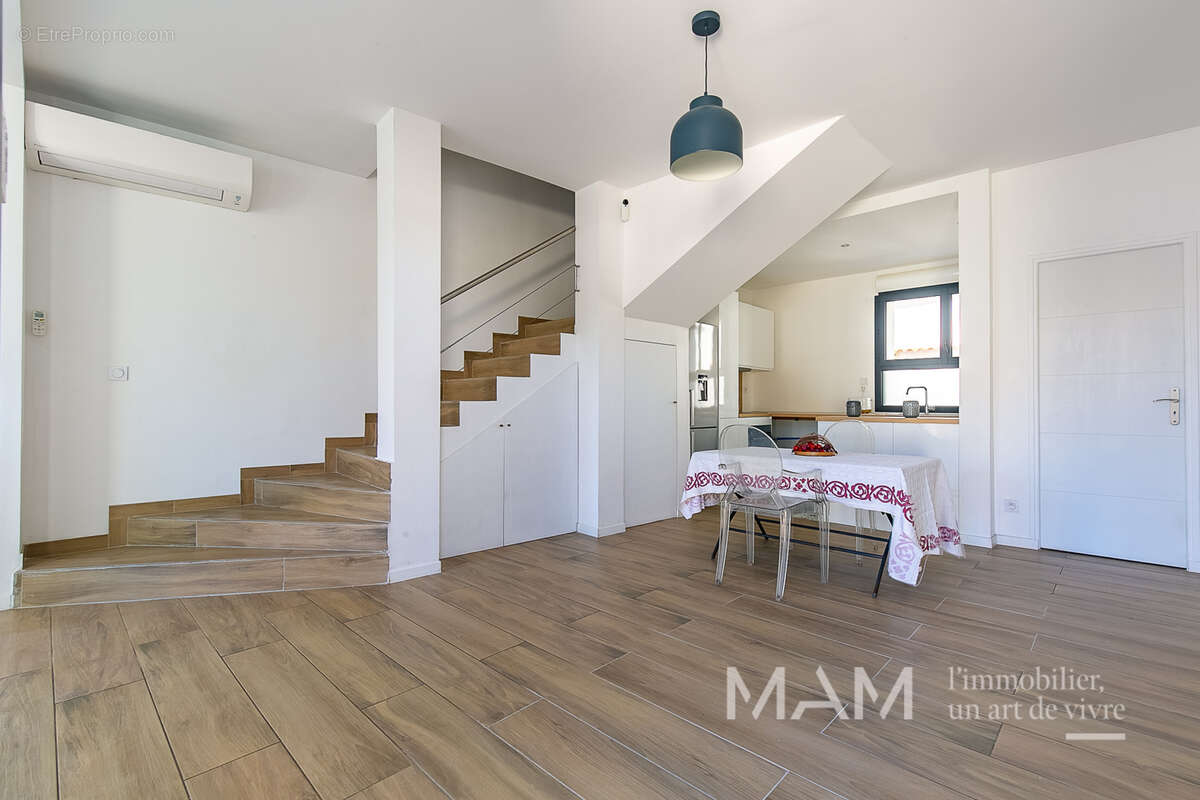 Maison à MARSEILLE-8E