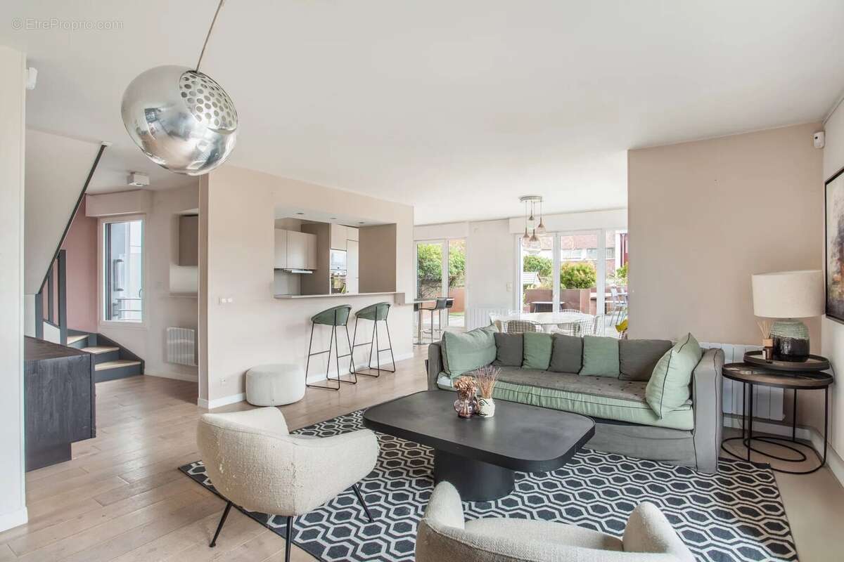 Appartement à BOULOGNE-BILLANCOURT