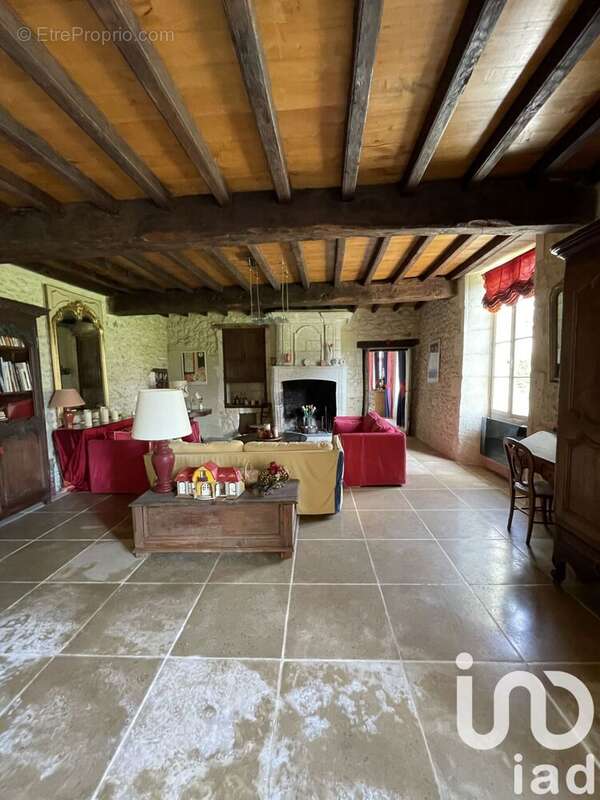 Photo 9 - Maison à CHEPNIERS