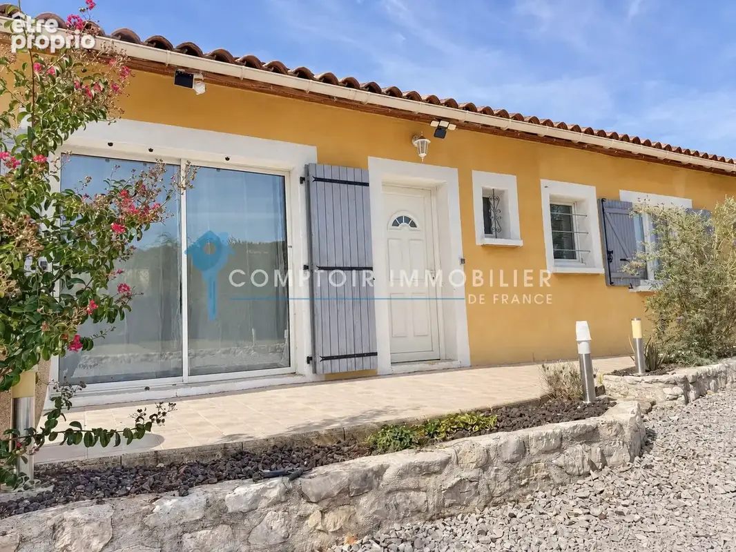 Maison 5 pièces avec terrain clos, dépendances et prestations de qualité   Ruoms - photo 2