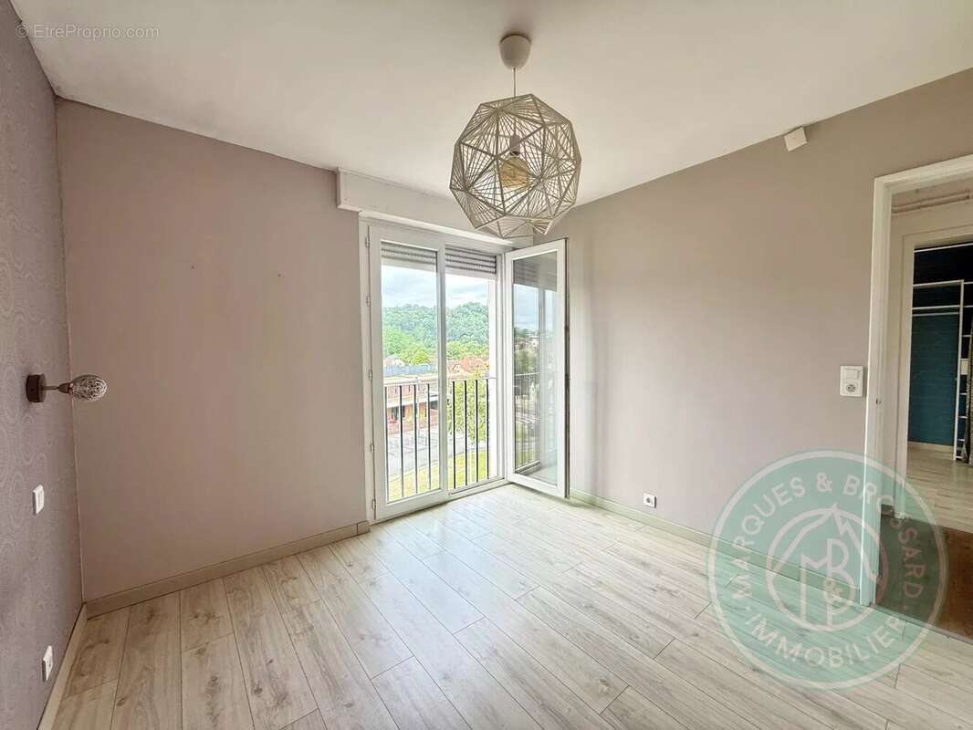 Appartement à JURANCON