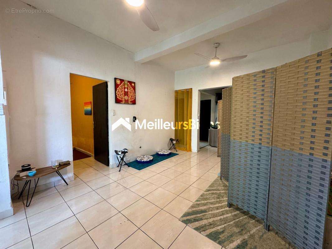 Maison de ville  Saint-Paul - photo 7
