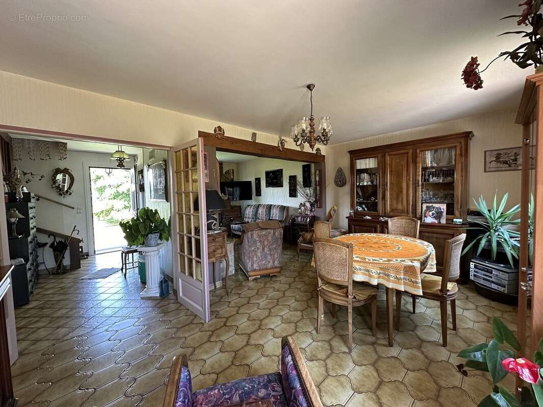 Maison à HOULBEC-COCHEREL