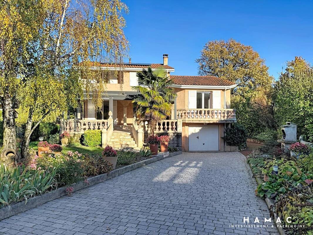 Maison à GREZIEU-LA-VARENNE