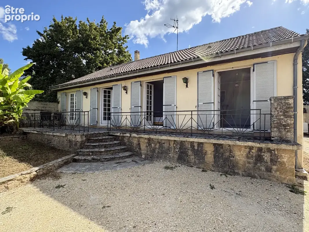 Maison de plain-pied, terrain arboré au cœur du Coux-et-Bigaroque - photo 2