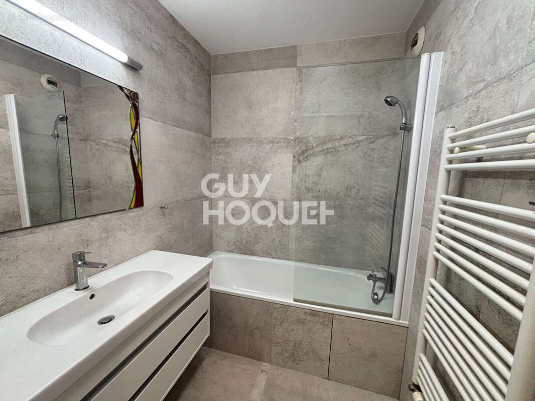 Appartement à LYON-4E