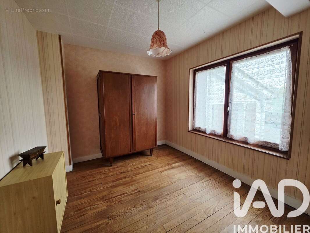 Maison 98 m² à Verdille  - photo 8