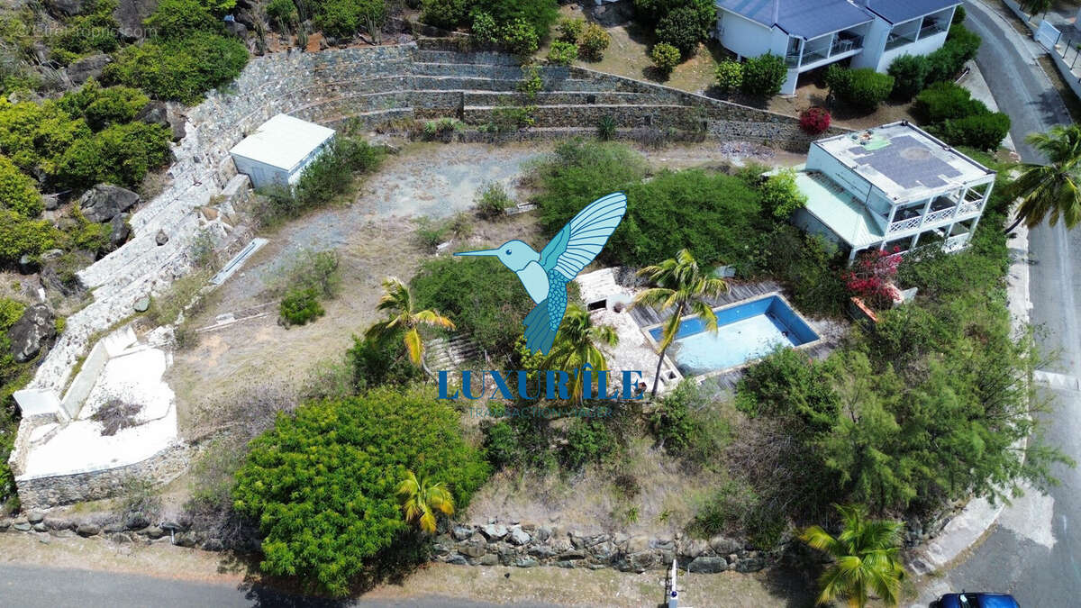 Terrain à SAINT-MARTIN