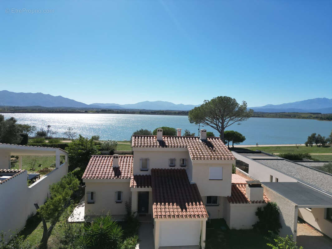 Maison à VILLENEUVE-DE-LA-RAHO