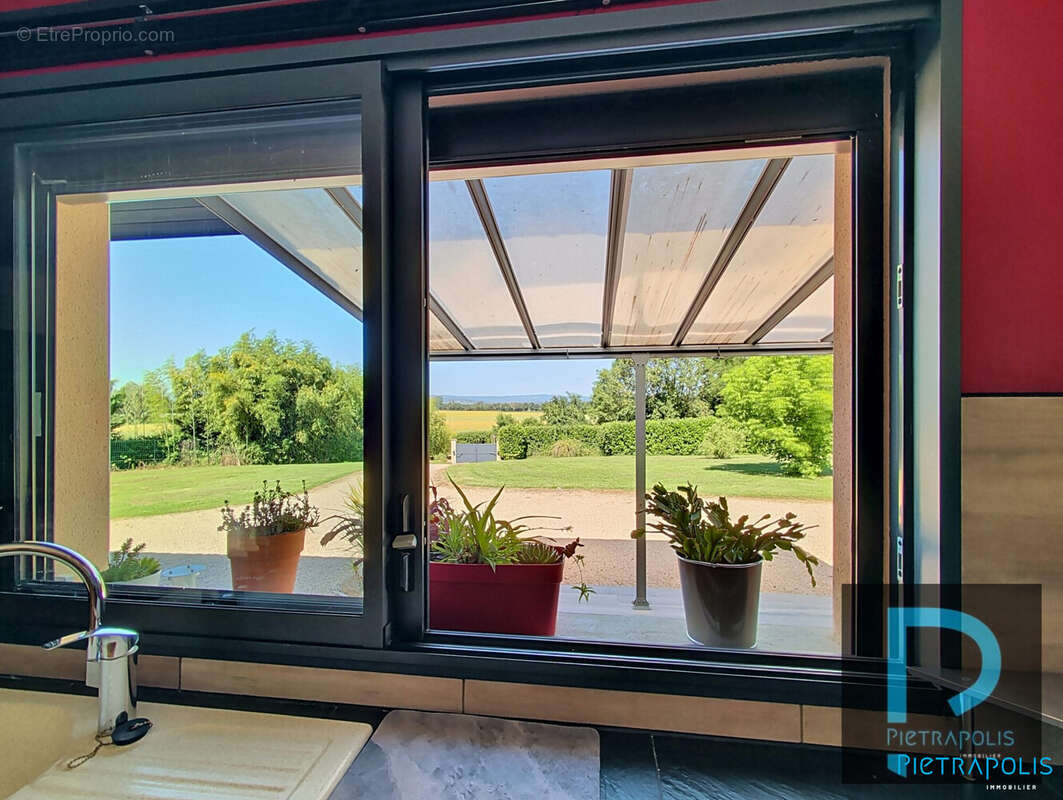 Maison 98 m² à Arbigny  - photo 9