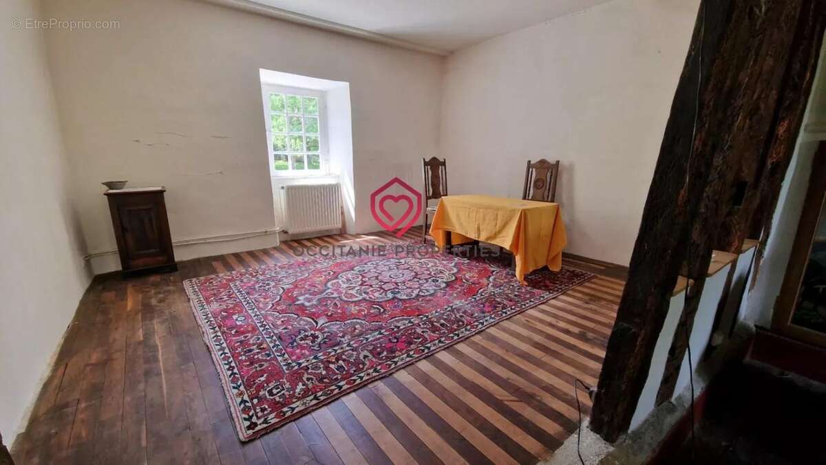 Maison à LE MAS-D'AZIL