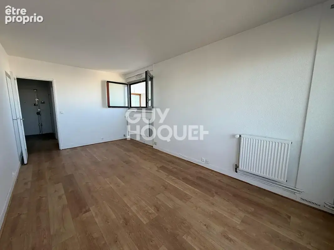Paris 15e - 2 pièces 44,33 m² - balcon - vue dégagée - photo 2