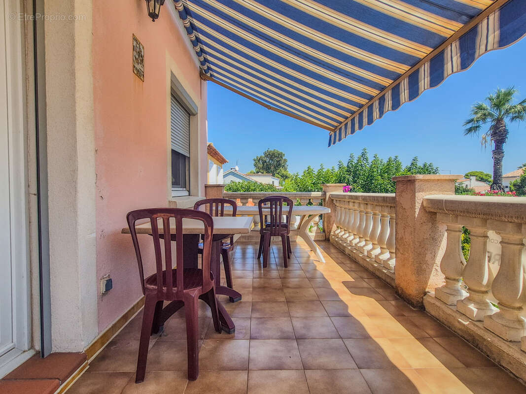 Maison de 4 chambres avec jardin en bord de mer - L'Ayguade - Hyères - photo 4