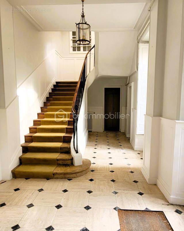 Maison à CHATEAUDUN