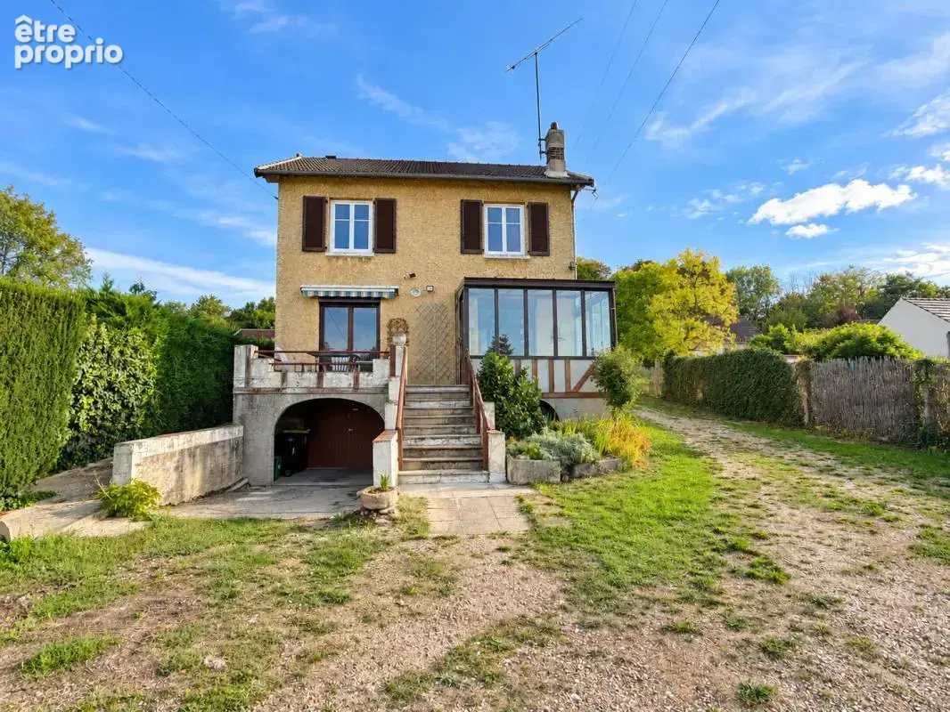 Photo Maison à Presles au prix de 310 000€