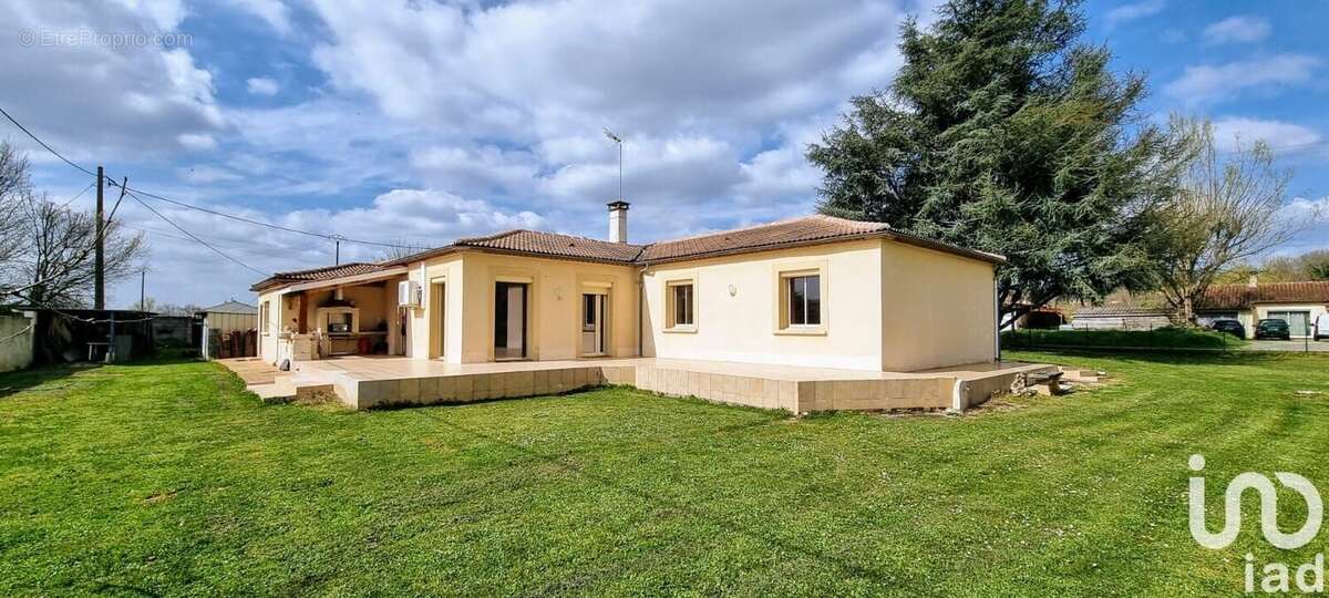 Photo 2 - Maison à SOTURAC