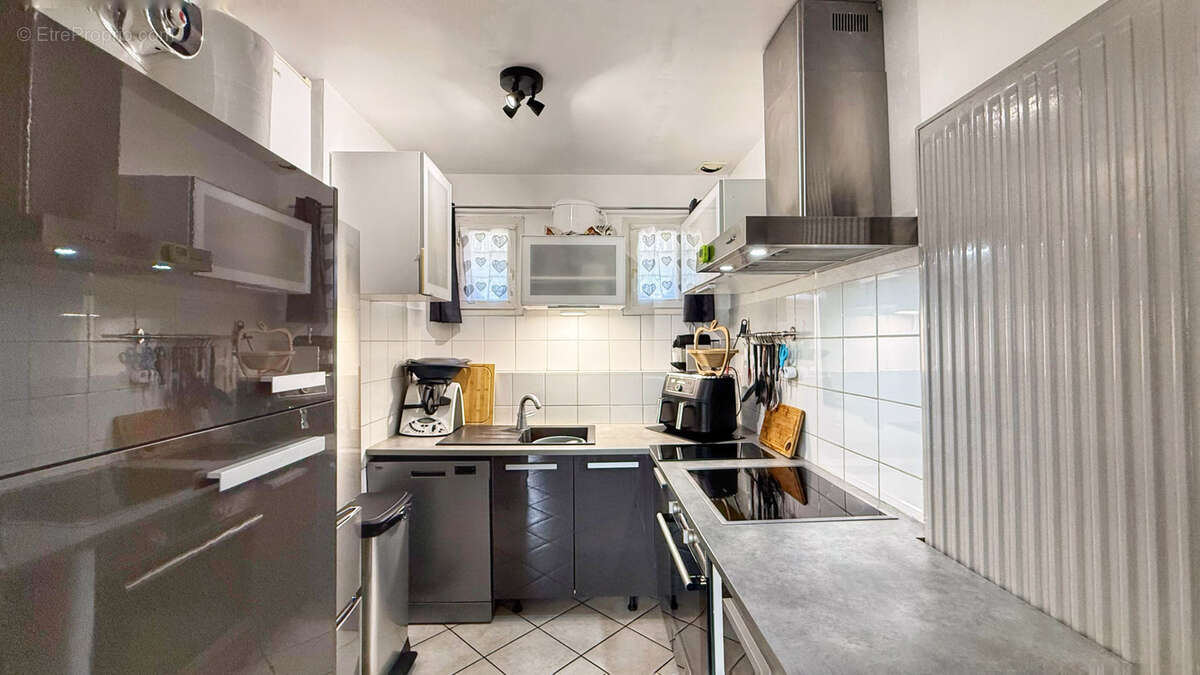 Appartement à APPRIEU