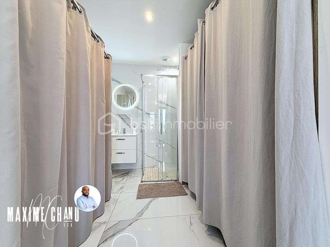 Maison à COURNONTERRAL