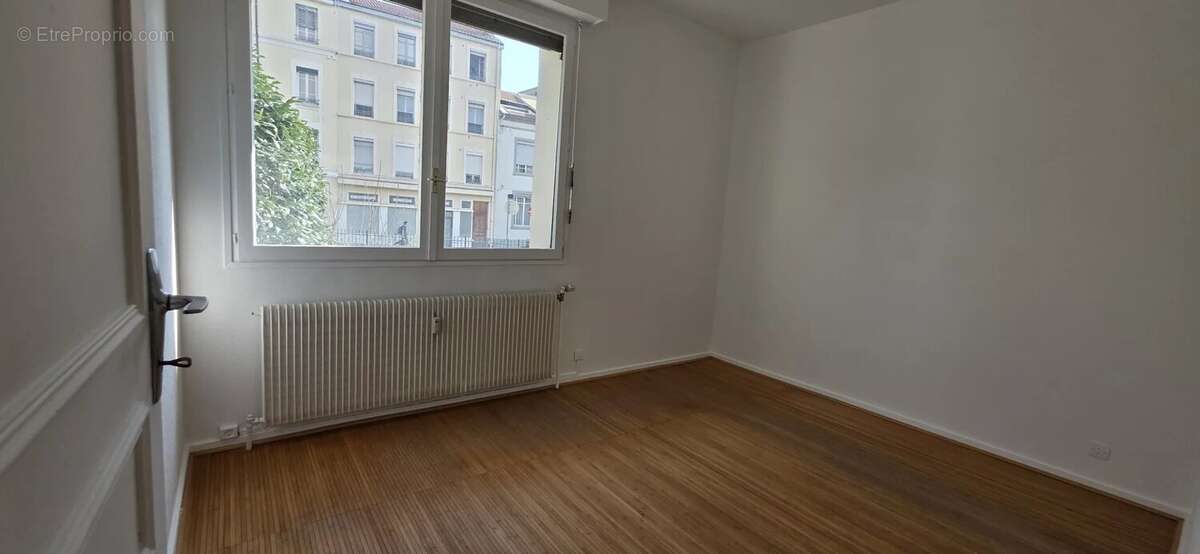 Appartement à LYON-6E