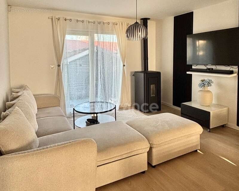 Maison à THAON-LES-VOSGES