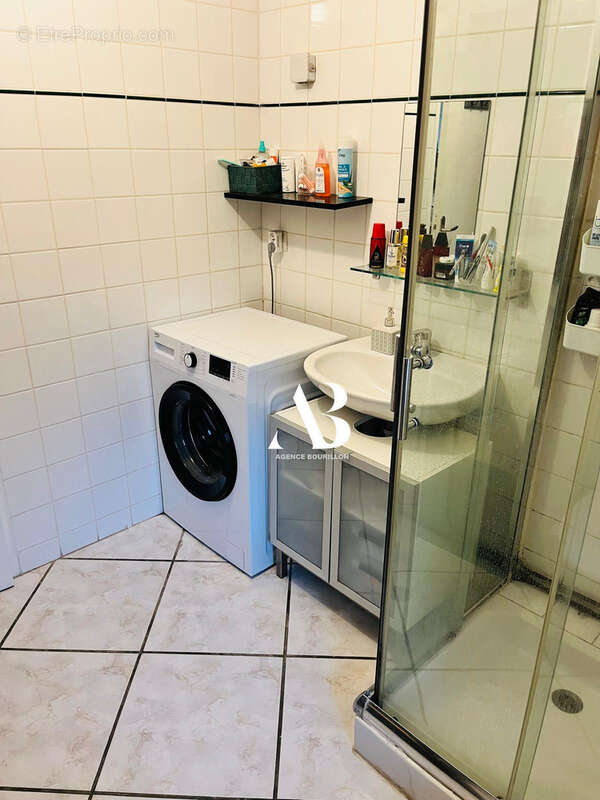 Maison à LAVAL-EN-BRIE