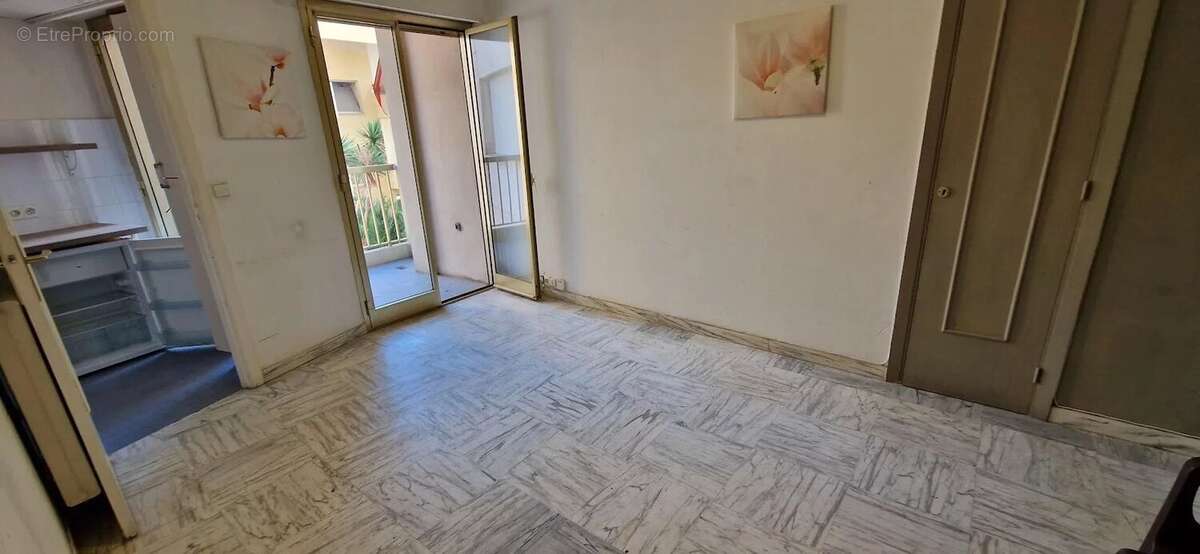 Appartement à ROQUEBRUNE-CAP-MARTIN