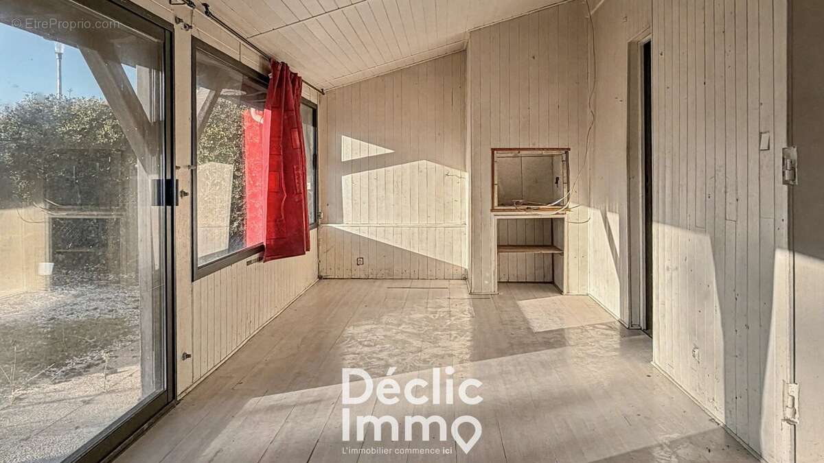 Arès - Maison plain-pied - 3 chambres - Terrain 300m2 - photo 6
