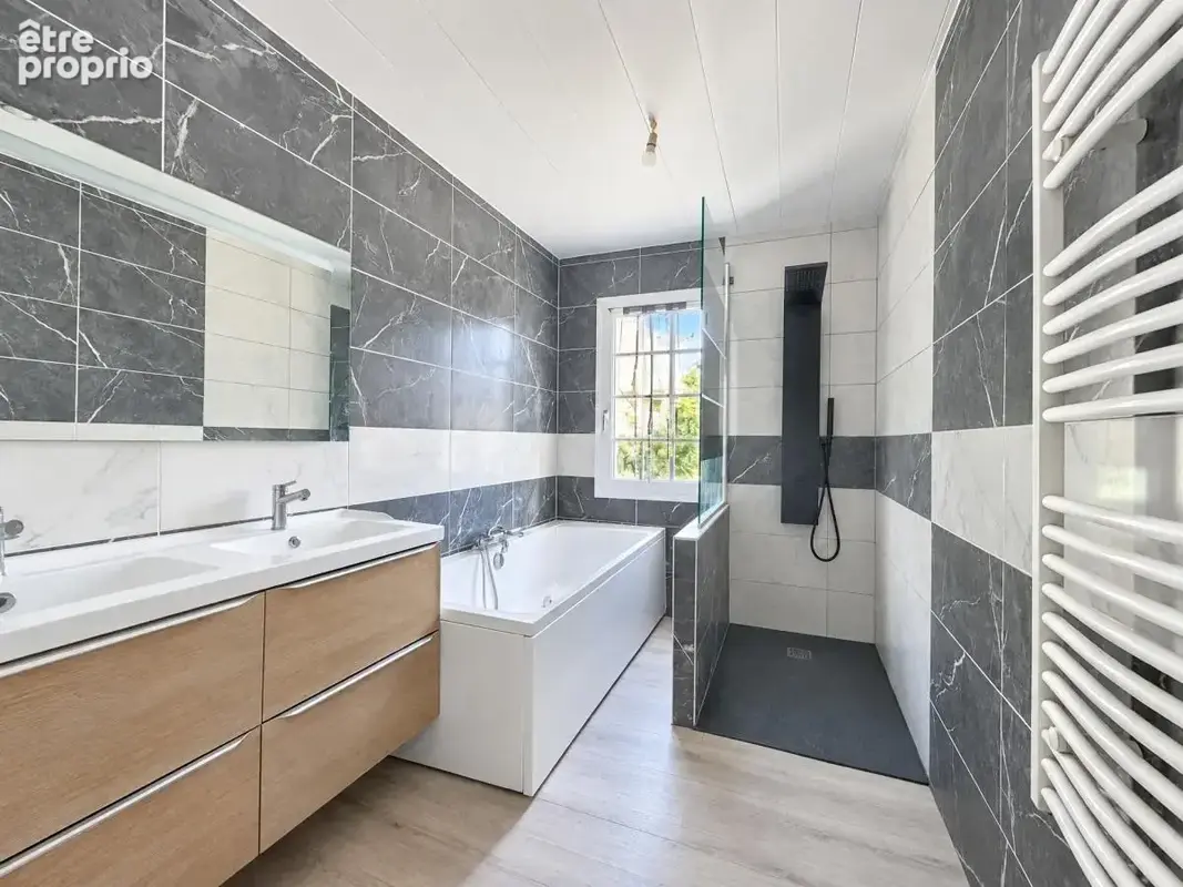 Maison 6 pièces 94 m² à vendre à Le Cloitre-Saint-Thegonnec (29410) - photo 5