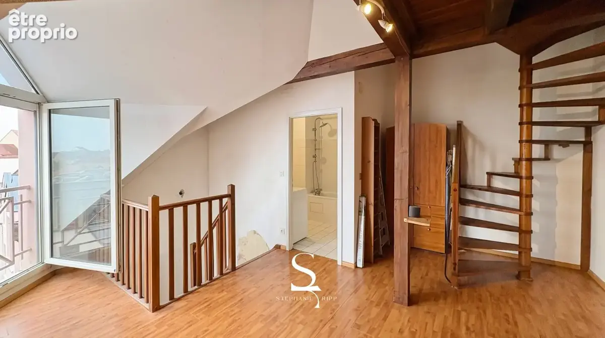 HAGUENAU Centre - Duplex en attique avec parking, 2 pièces - À VENDRE - photo 9