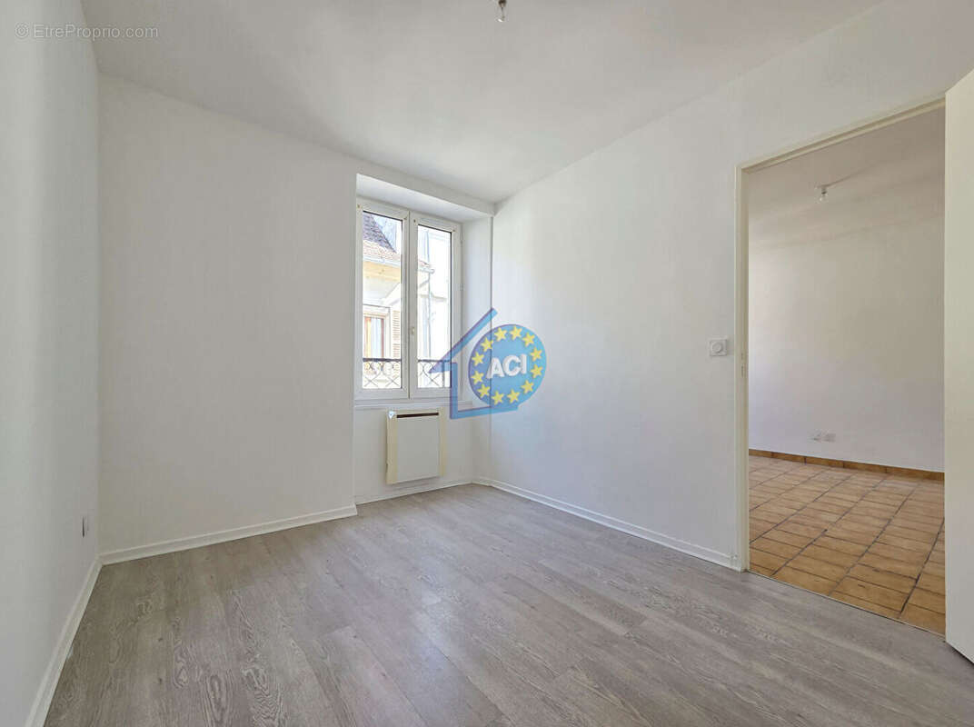 Appartement à MANTES-LA-JOLIE