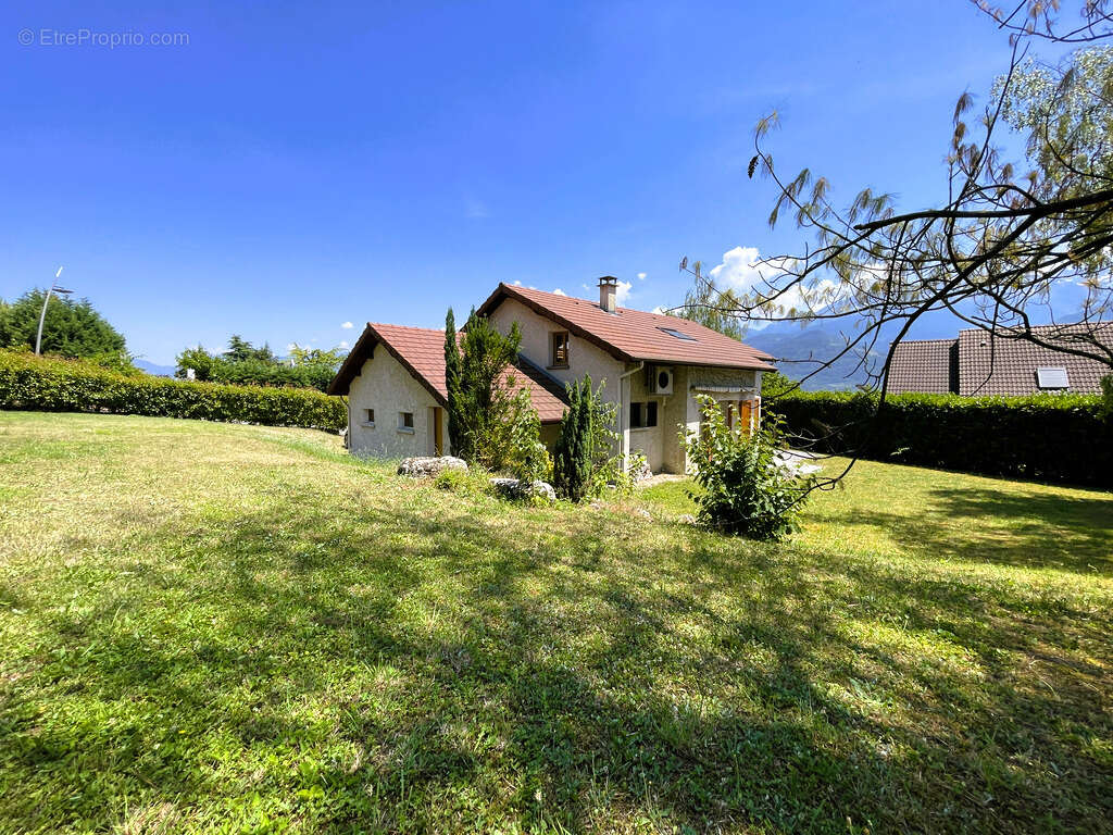 Maison à BERNIN