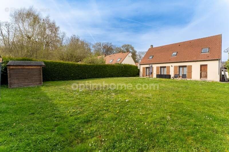 Maison à BAILLET-EN-FRANCE