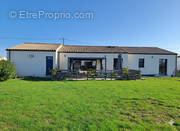 Maison à SAINT-SEVER-DE-SAINTONGE