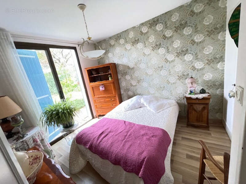 Maison à RUELLE-SUR-TOUVRE