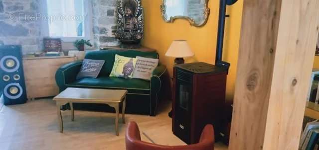 Commerce à CAMARET-SUR-MER