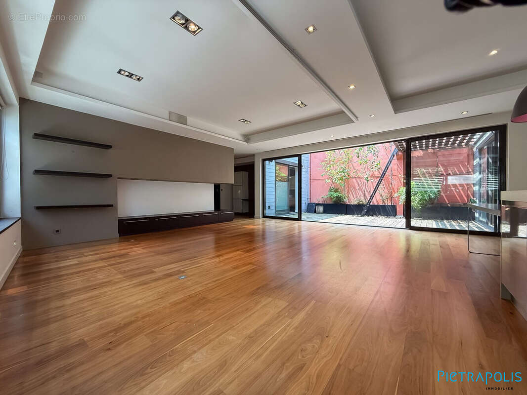 Appartement à LYON-7E