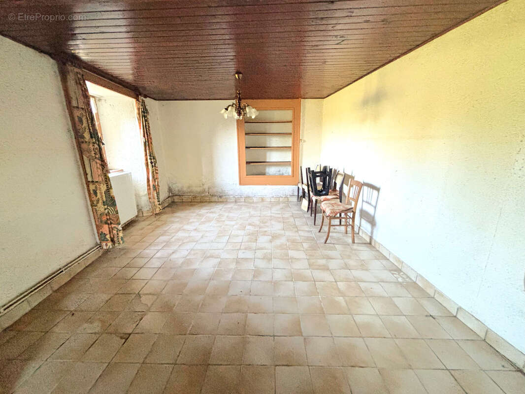 Maison à APINAC