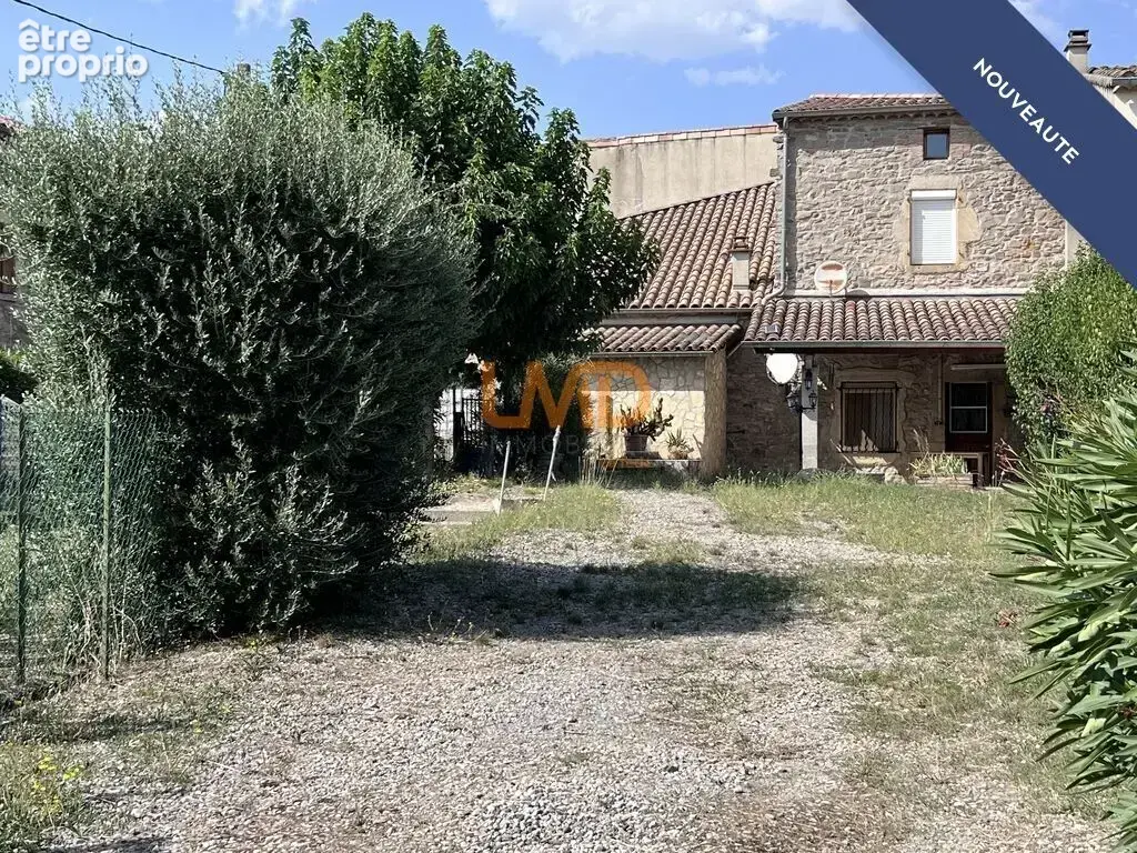 Immeuble 158m2 : 3 logements avec jardin - photo 9