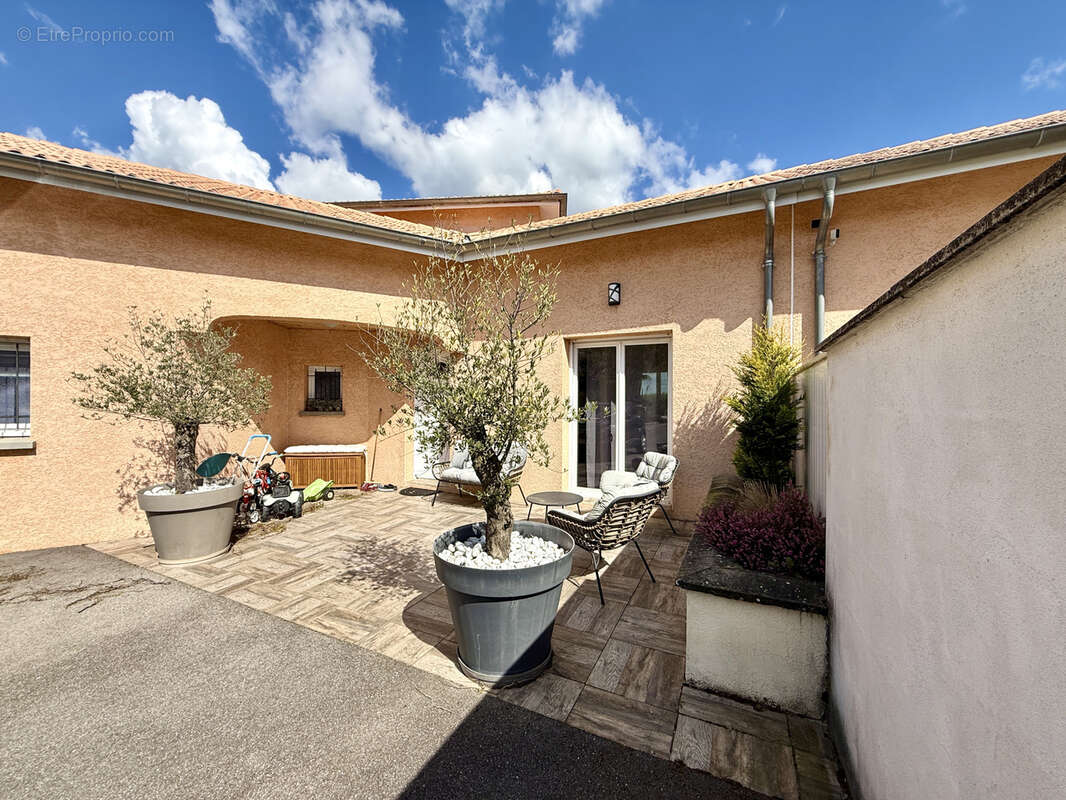 Maison à SAINT-MICHEL-SUR-RHONE