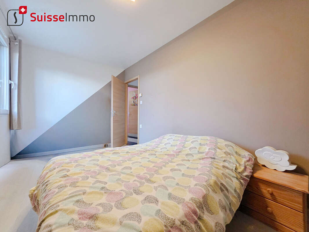 Maison d'architecte L Isle Sur Le Doubs 6 pièce(s) 164 m2 - photo 13