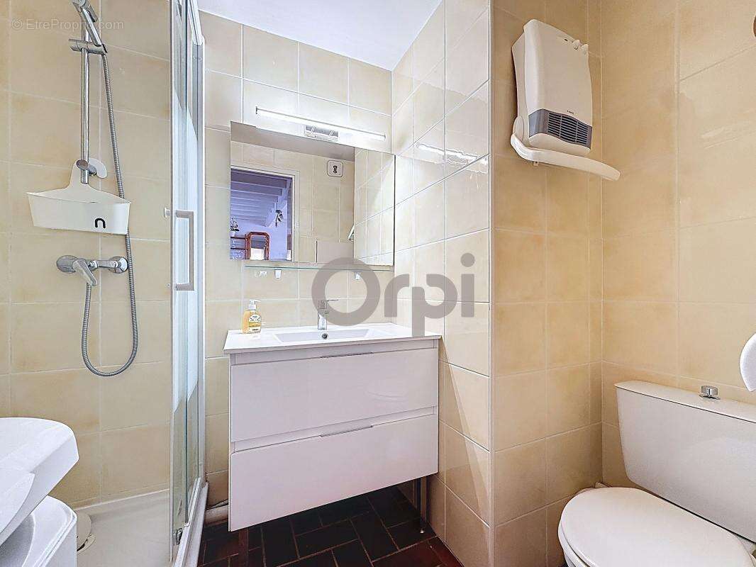 Appartement à LES ISSAMBRES
