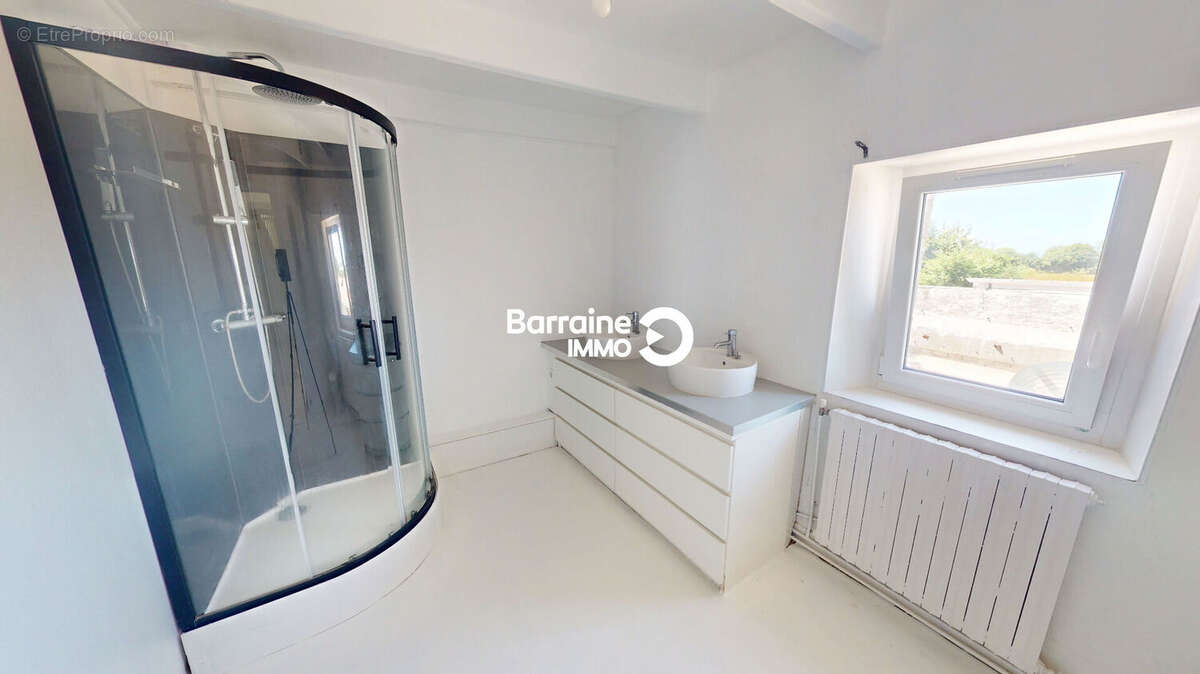 A vendre ploudaniel maison 5 chambres jardin dependances - photo 19