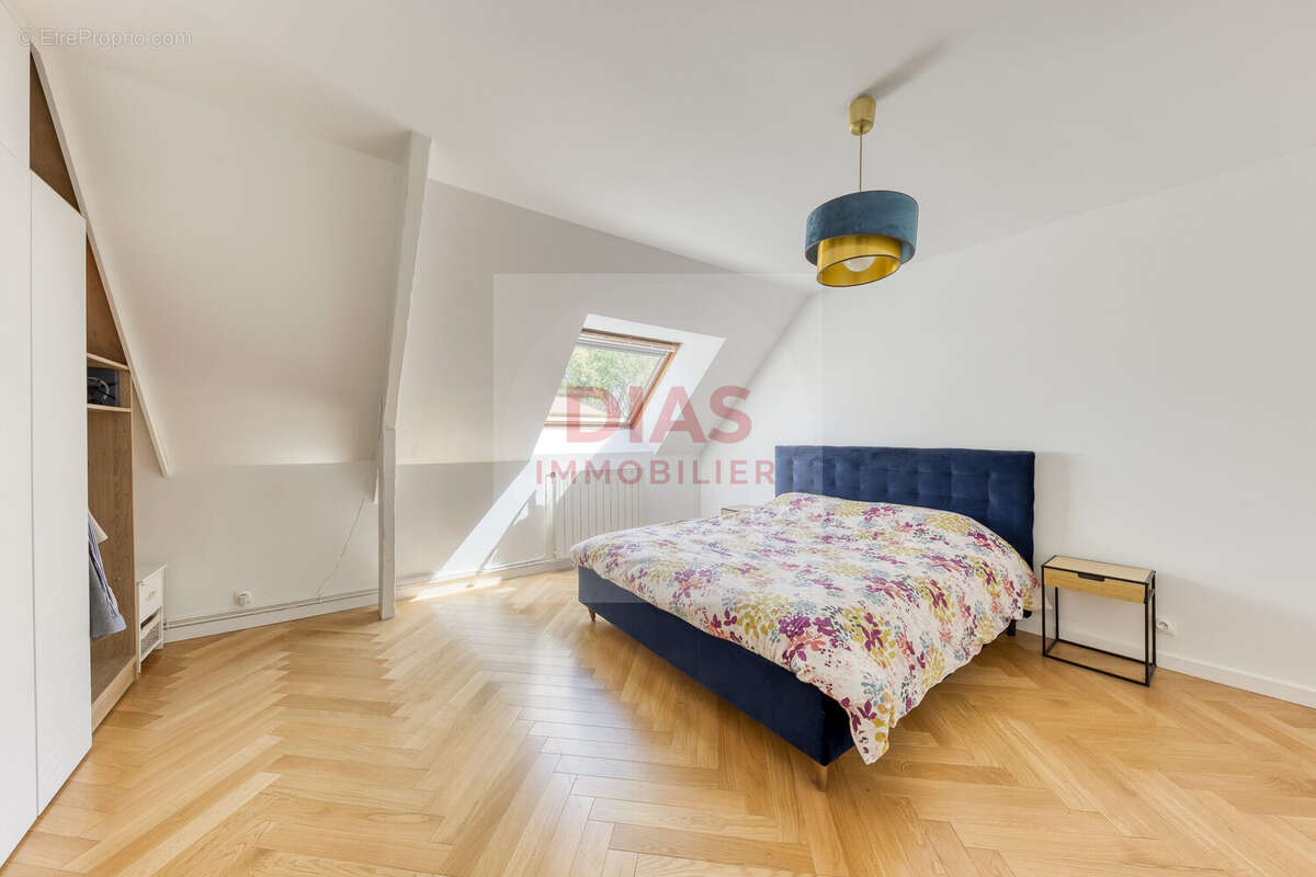 Maison à VILLIERS-SUR-MARNE