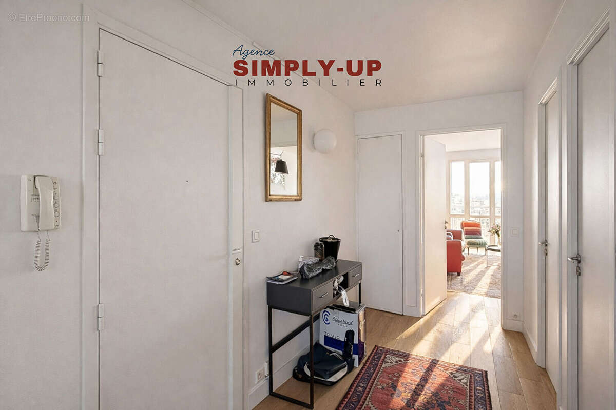 Appartement à PARIS-20E