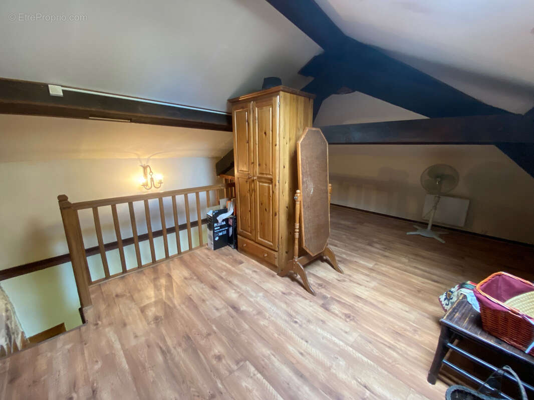 Maison à PUY-L'EVEQUE