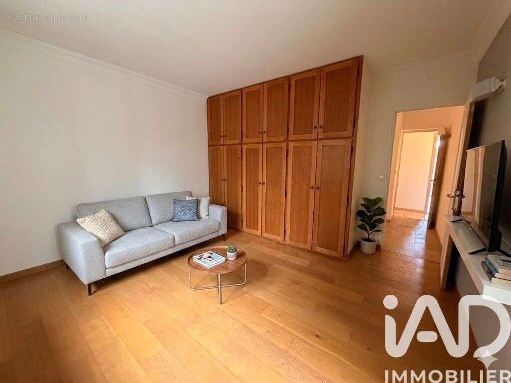 Maison 270 m² à Bernis  - photo 9