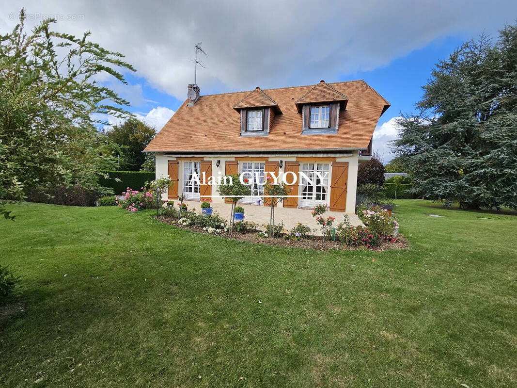 Maison à PONT-L'EVEQUE